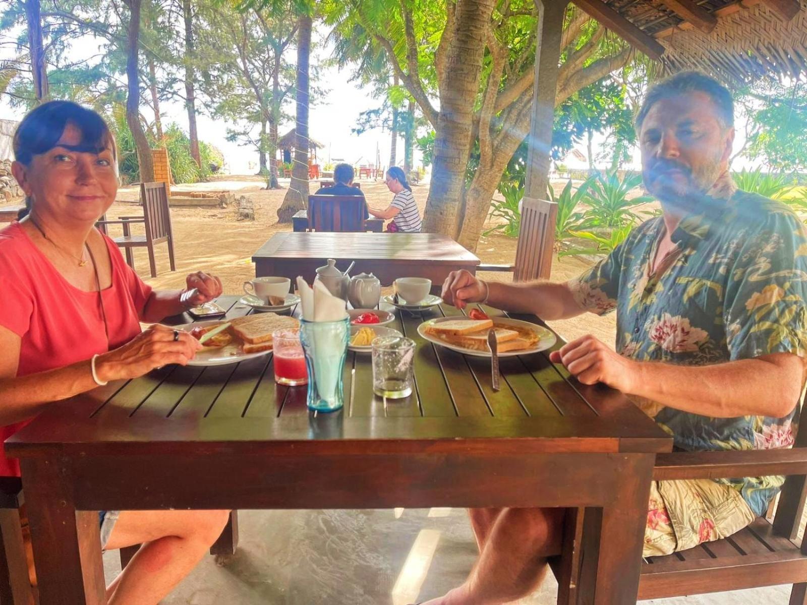 Hotel Coral Bay Trincomalee Exterior foto